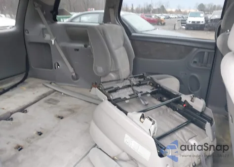 2006 Toyota Sienna Ce z USA, uszkodzony, nr VIN 5TDZA23C66S563680